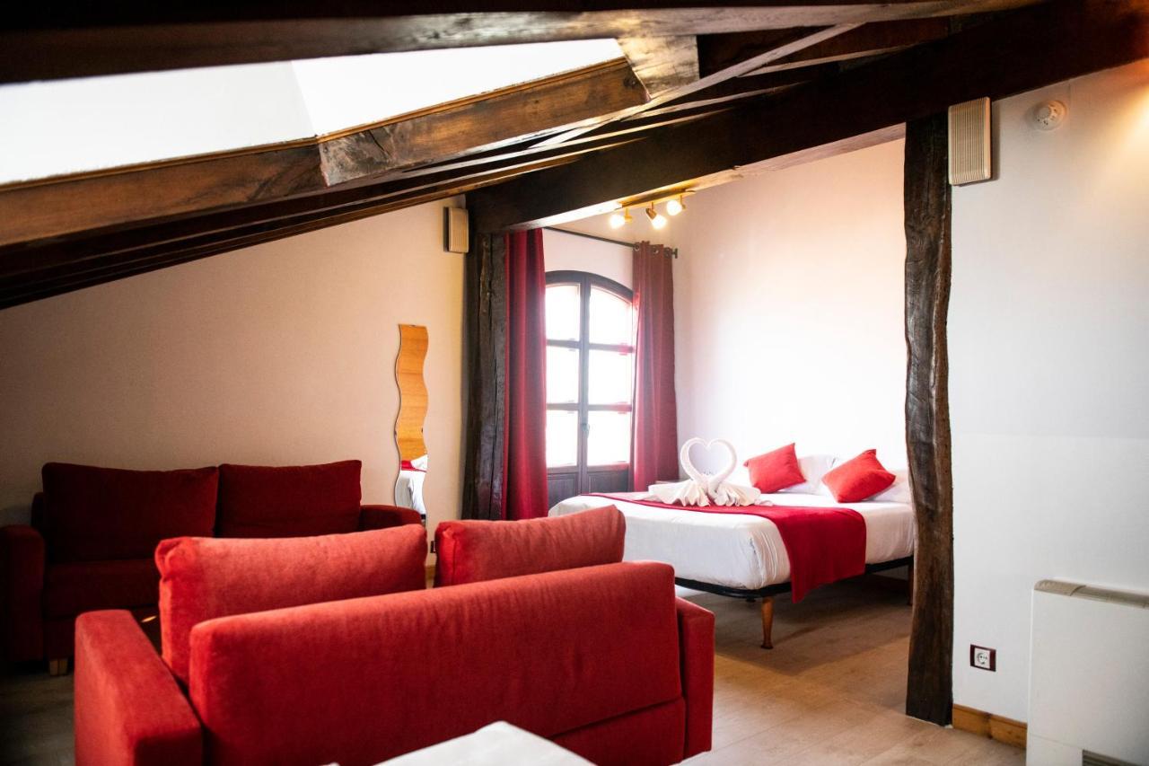 Posada La Leyenda Santillana del Mar Extérieur photo